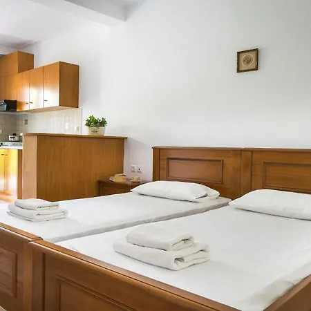 Aparthotel Saoulas *